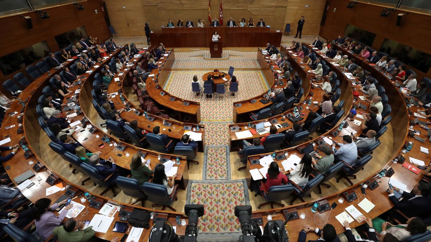 La Asamblea de Madrid, en plena sesión de investidura. (EFE)