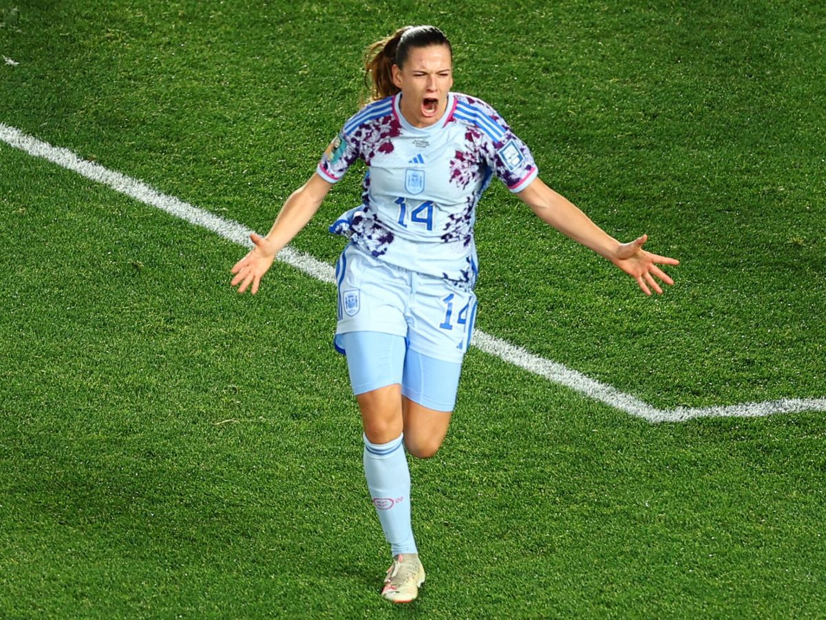 Foto: Laia Codina celebra su gol ante Suiza. (Reuters/Molly Darlington)