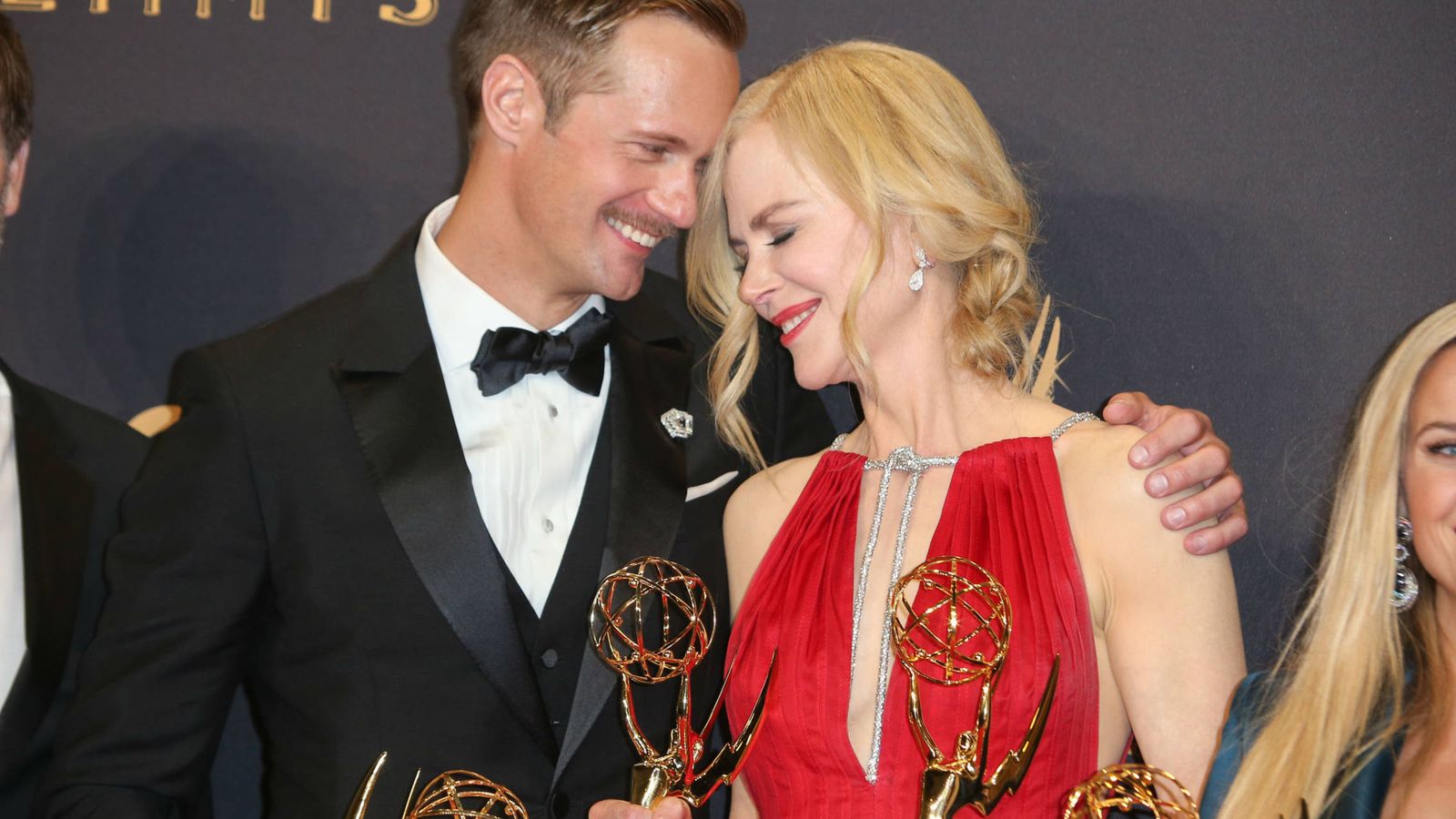 Foto: El actor Alexander Skarsgard y la actriz Nicole Kidman en los Premios Emmy. (Gtres)