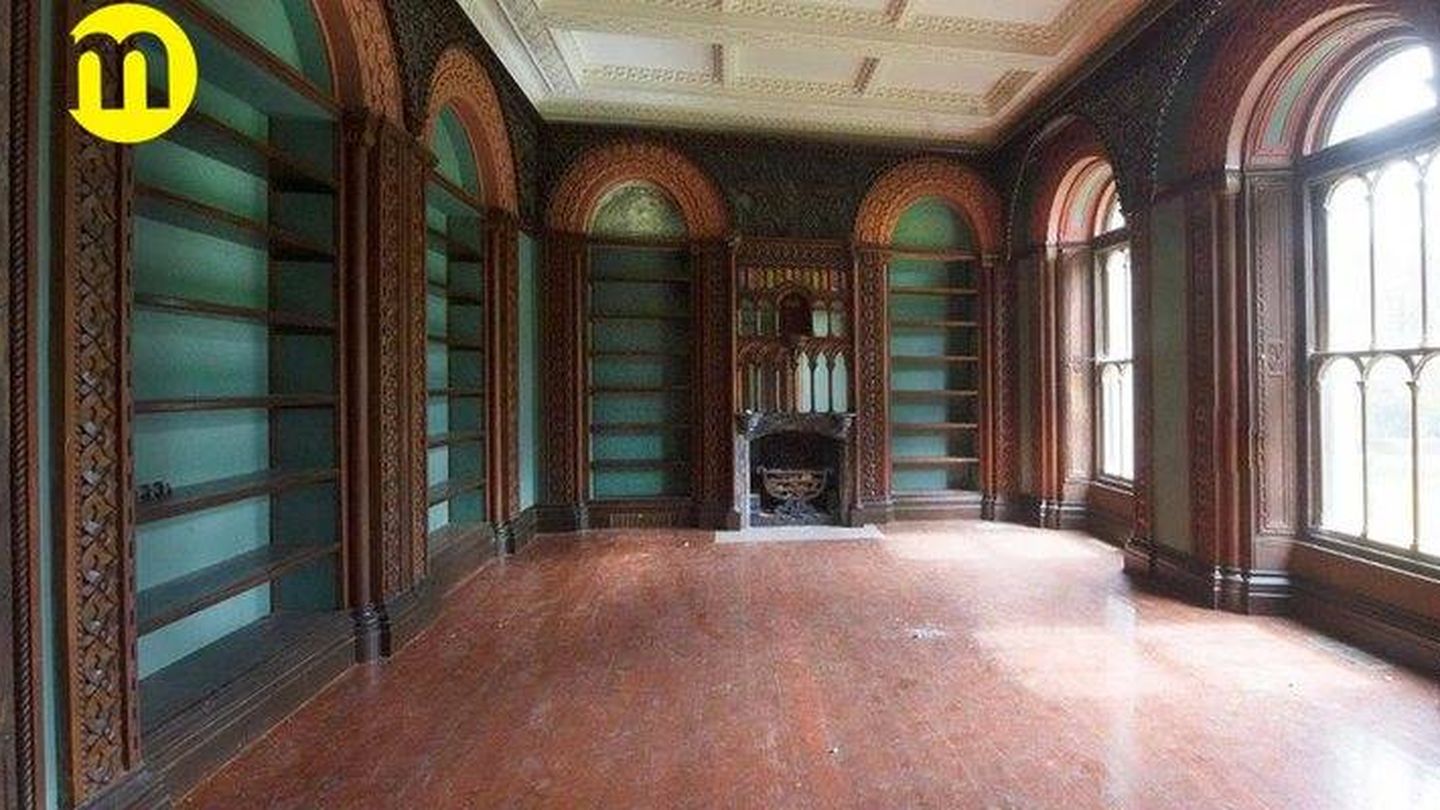 Una de las habitaciones del castillo de 'Juego de tronos' a la venta. (Inmobiliaria Maison Real Estate)