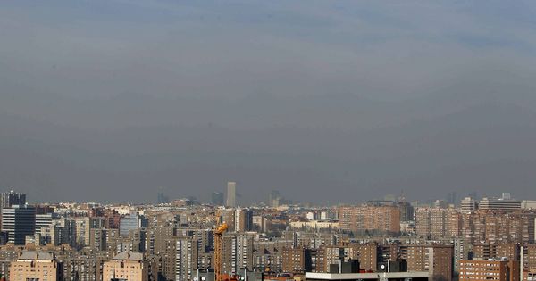 Foto: Contaminación en Madrid. (EFE)