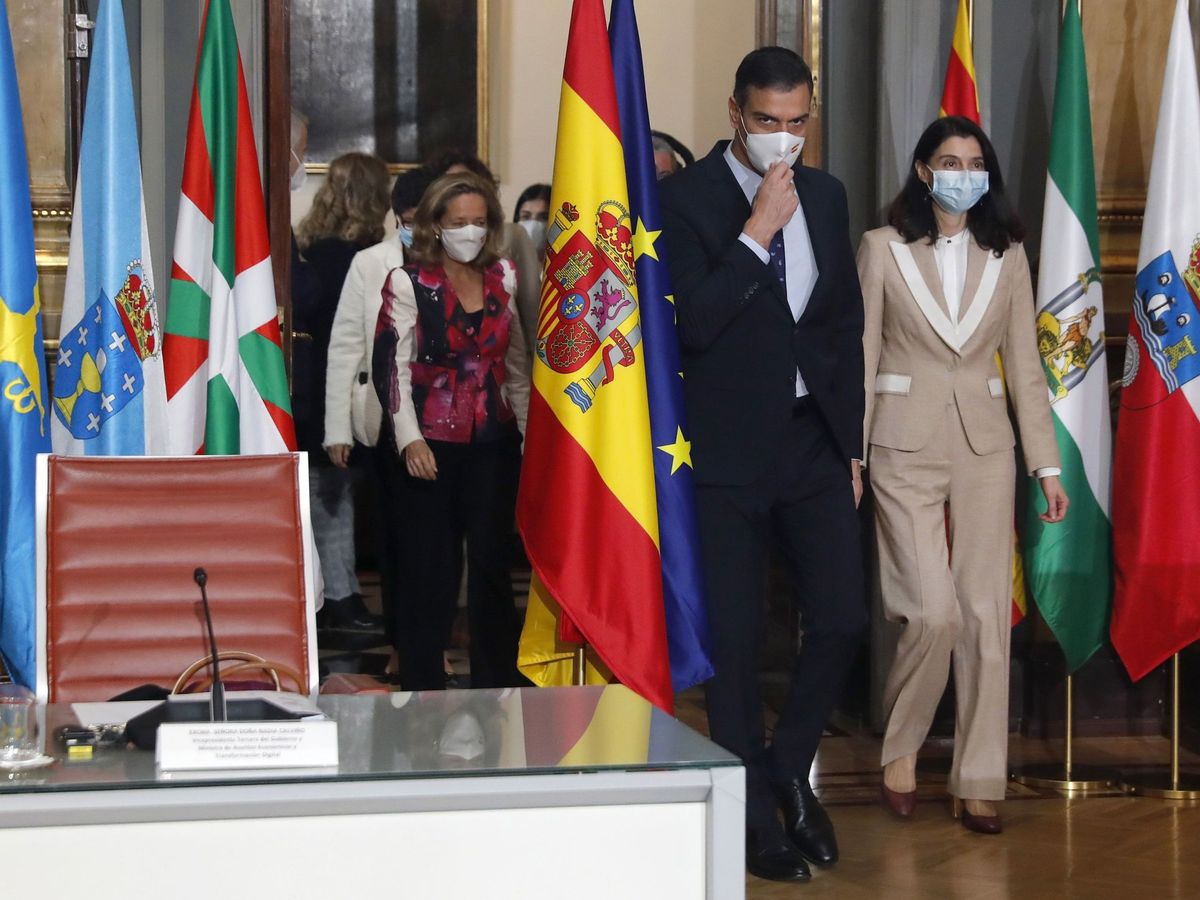Foto: El presidente del Gobierno, Pedro Sánchez, a su llegada a la Conferencia de Presidentes, el pasado lunes. (EFE)