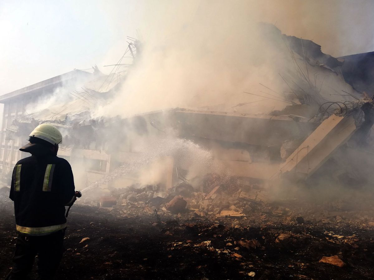 Foto: Un incendio en Siria. Foto: EFE EPA SANA 