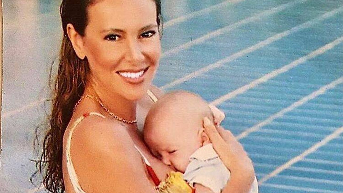 Ana Obregón recuerda a su hijo en las redes sociales. (Instagram @anagarciaobregon)