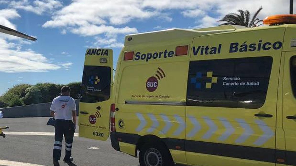 Muere un hombre al chocar un coche y un camión en la autopista del sur de Tenerife
