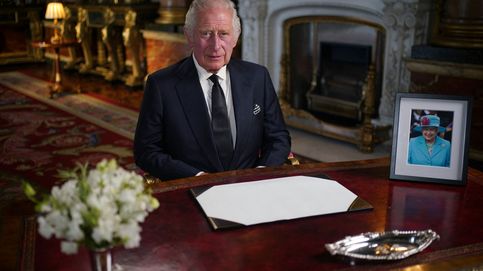 Carlos III se compromete con el trono y dejará de lado su activismo: Gracias, mamá