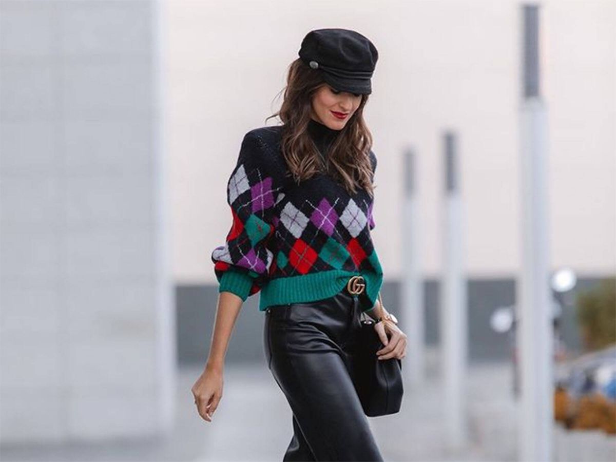 Foto: Sandra Majada, con un look compuesto de jersey y pantalón efecto cuero de Zara. (Instagram)