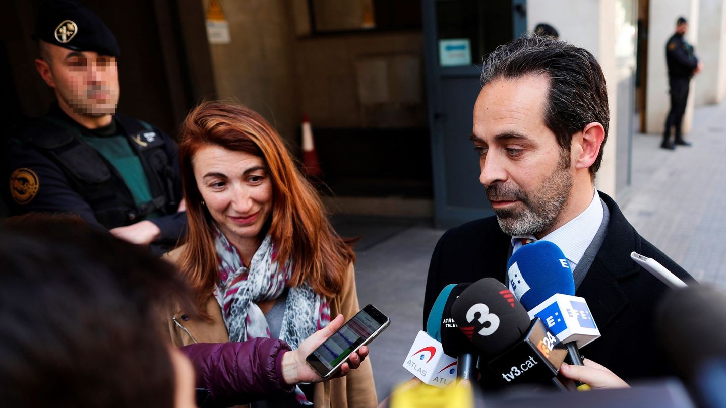 Antoni Molons tras prestar declaración en la comandancia de Barcelona en el mes de marzo. (EFE) 