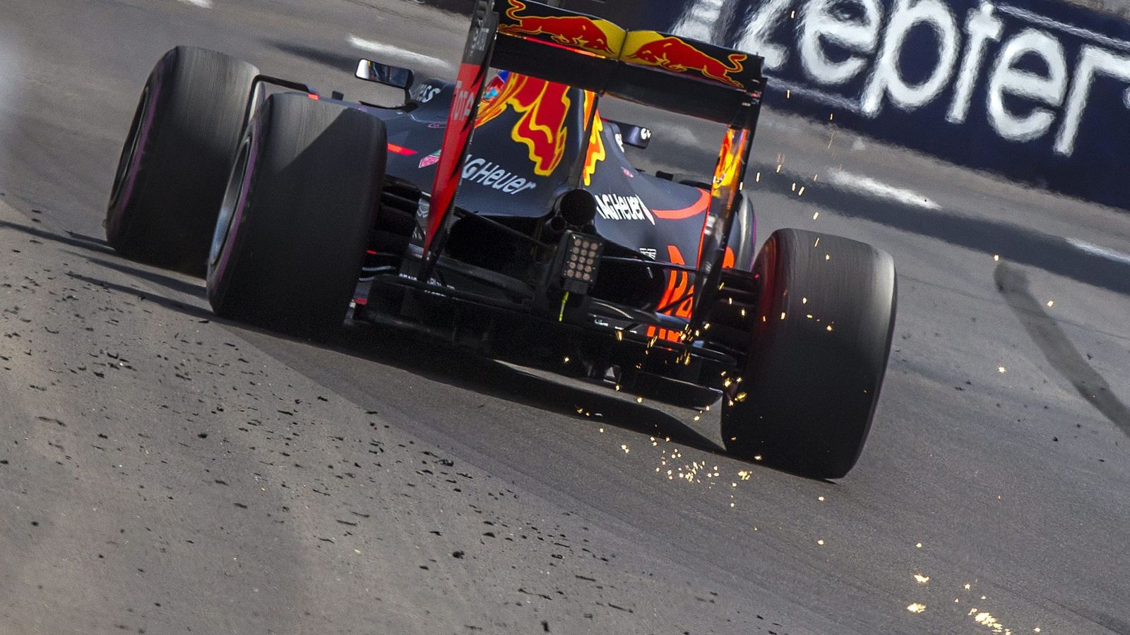 Foto: Ricciardo, este jueves, sobre el asfalto monegasco.