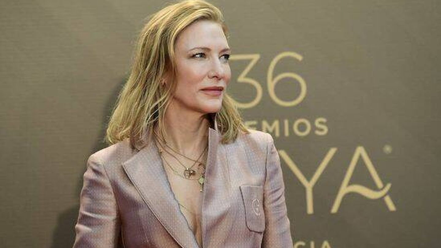  Cate Blanchett posa ante los fotógrafos en los Goya. (LP)