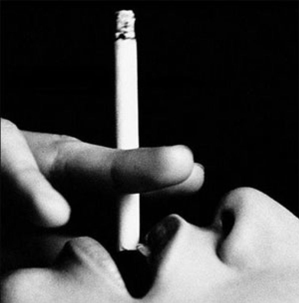 Foto: Fumar, cuestión de sexo