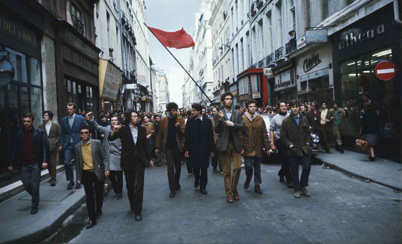 Manifestación de estudiantes en París en mayo de 1968. (Getty Images)
