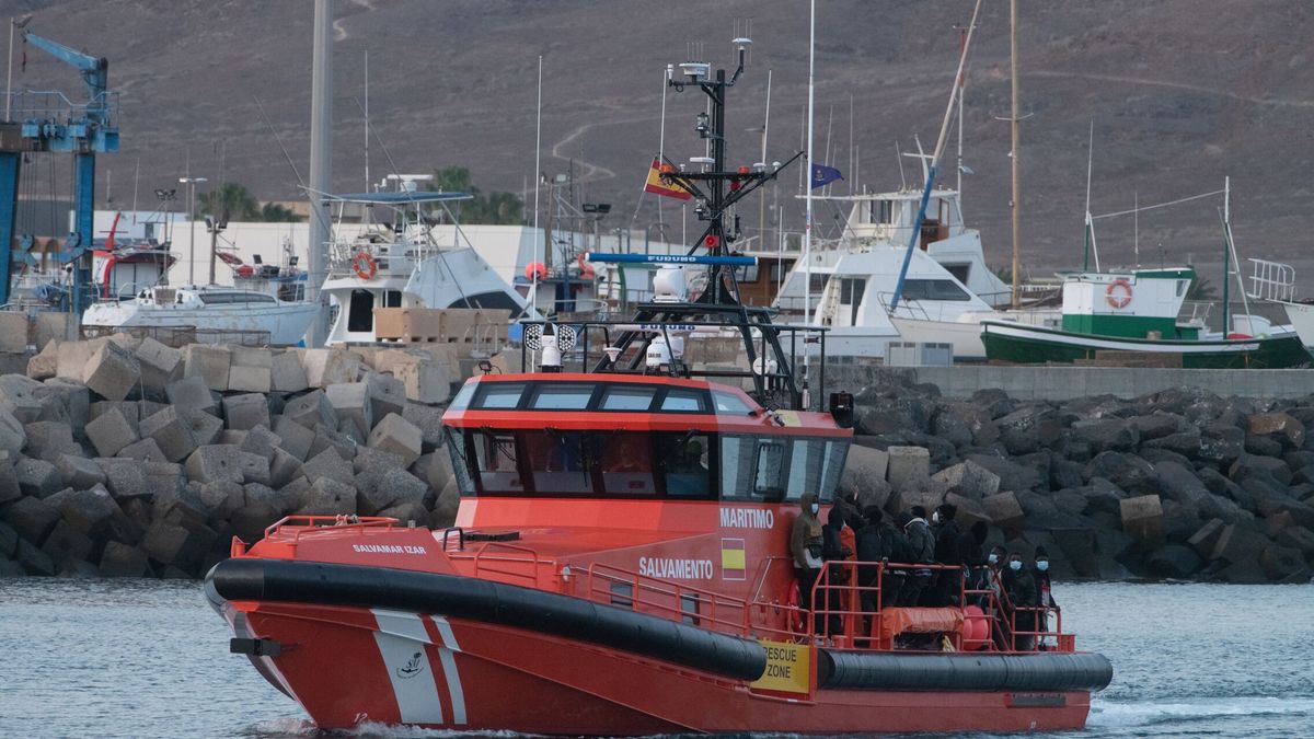 Mueren por disparos desde la costa del Sáhara dos ocupantes de una neumática rescatada en Gran Canaria 