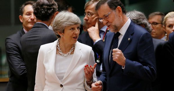 Foto: Theresa May y Mariano Rajoy el pasado 23 de junio en Bruselas. (Reuters)