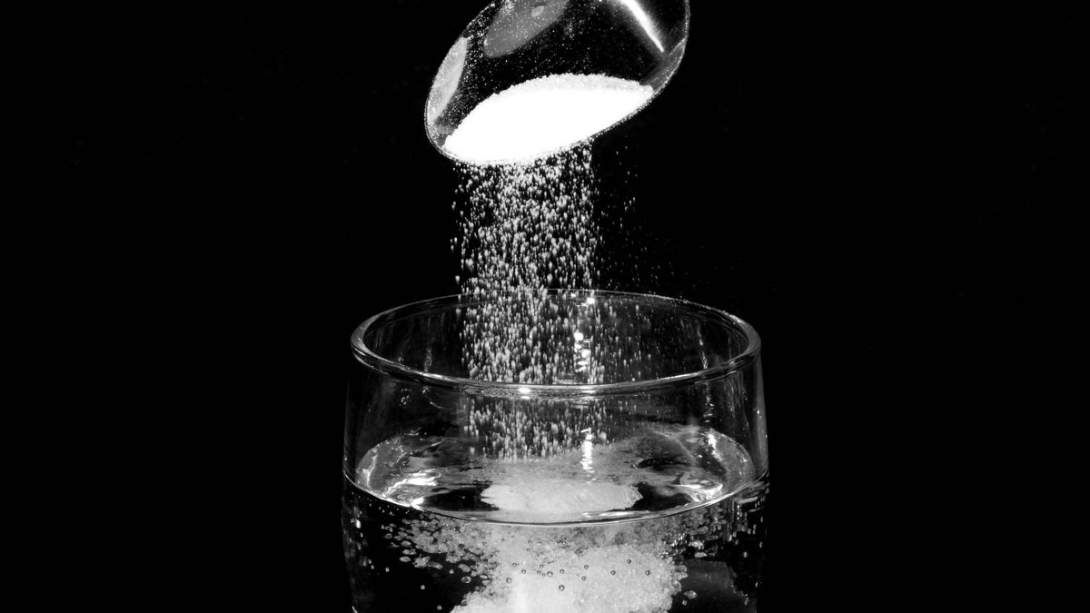 Los beneficios de beber agua salada: lo que dicen los nutricionistas 