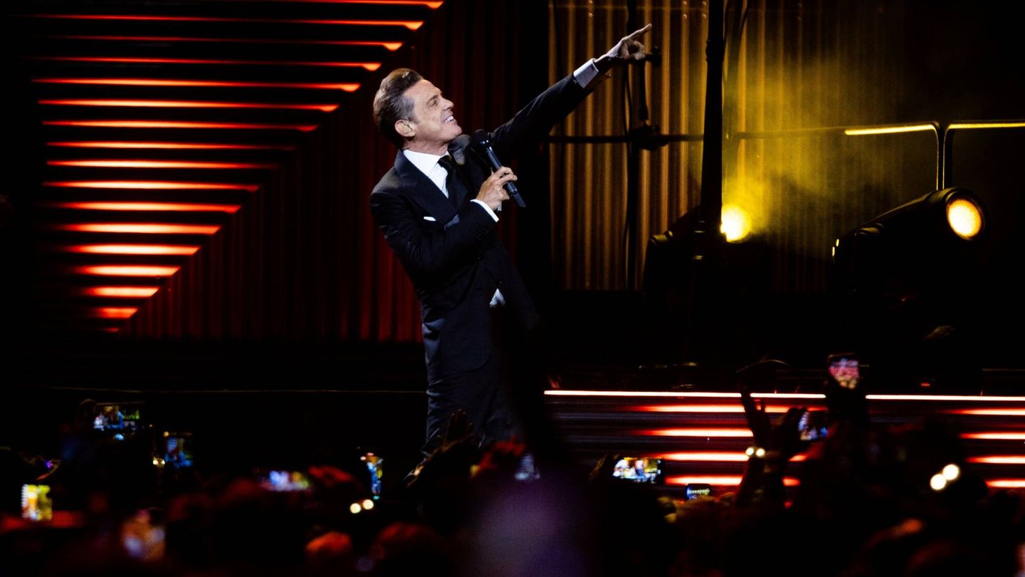 El cantante Luis Miguel, en un concierto en Buenos Aires. (Getty)