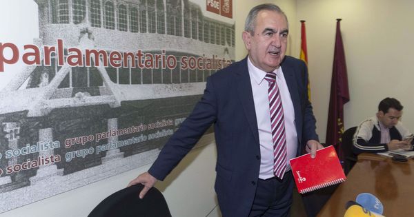 Foto: El portavoz del grupo socialista en la Asamblea Regional de Murcia, Rafael González Tovar (Efe).