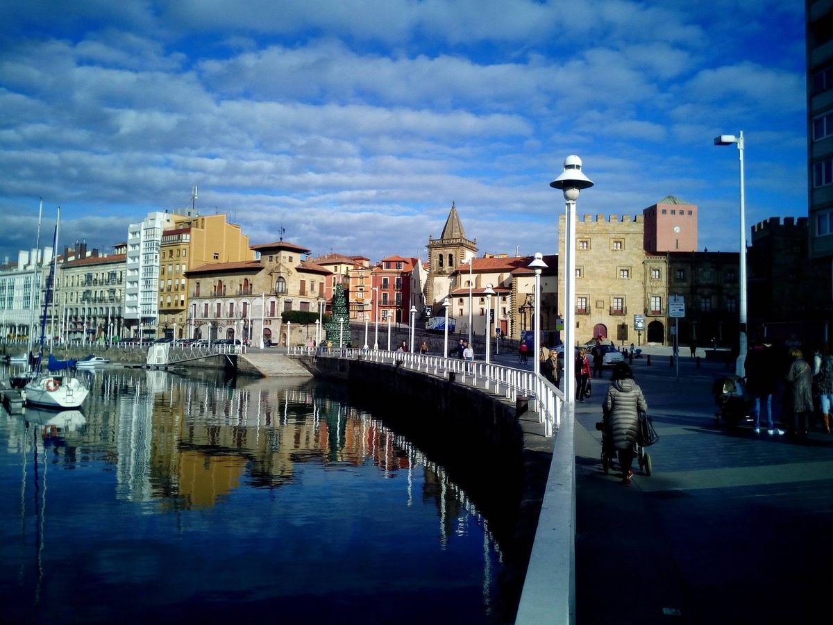 Foto: Panorámica de Gijón. (Pixabay)