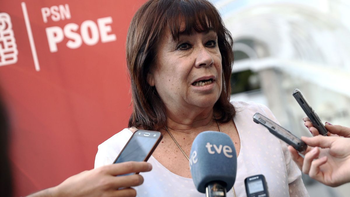 La presidenta del PSOE Cristina Narbona se saltó la ley al evaluar una tesis sin ser doctora