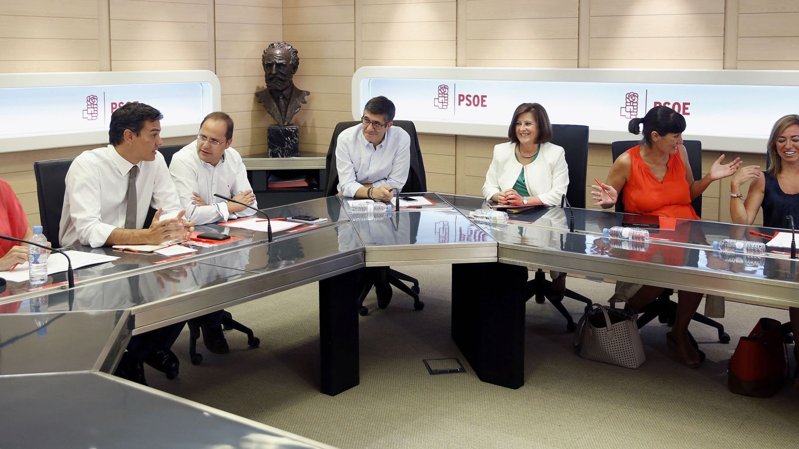 Foto: Imagen de la reunión de la Ejecutiva Federal del PSOE (Efe).