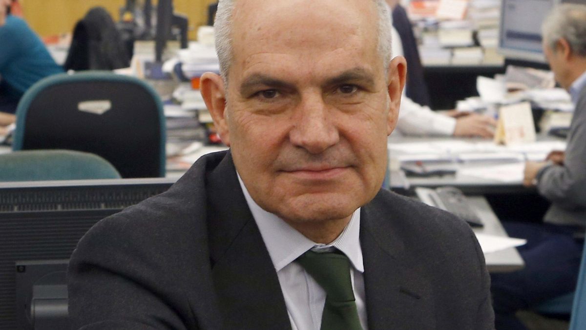 Imputan al director de 'El País' por acusar a Roures de tener cuentas en paraísos fiscales