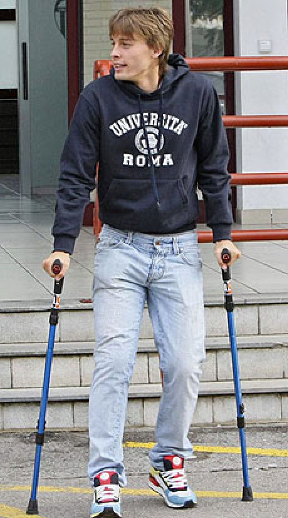 Foto: Florentino Pérez anima a Canales con una visita tras su operación de rodilla
