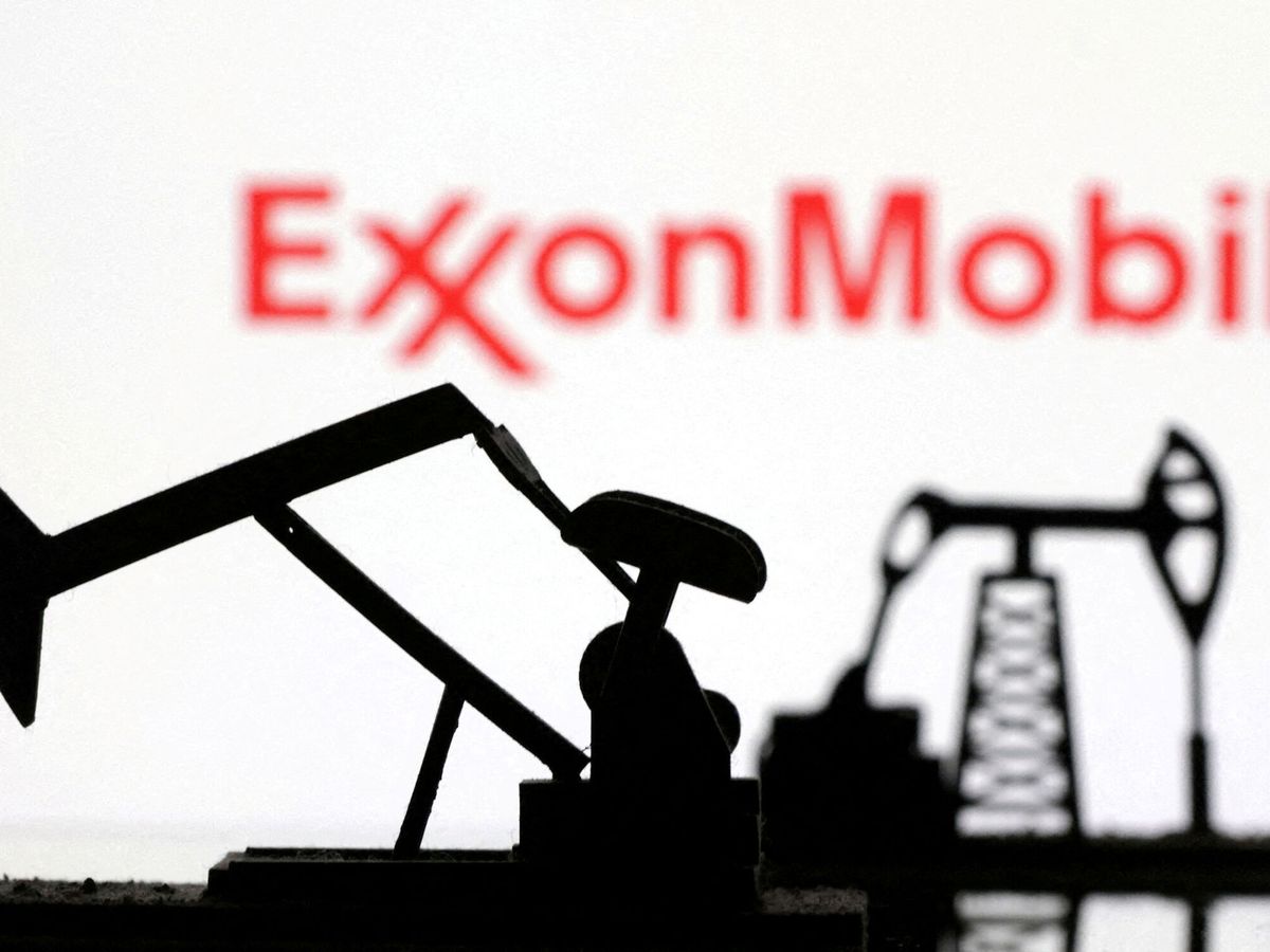 Foto: El logotipo de ExxonMobil se ve en esta ilustración tomada. (Reuters/Dado Ruvic)