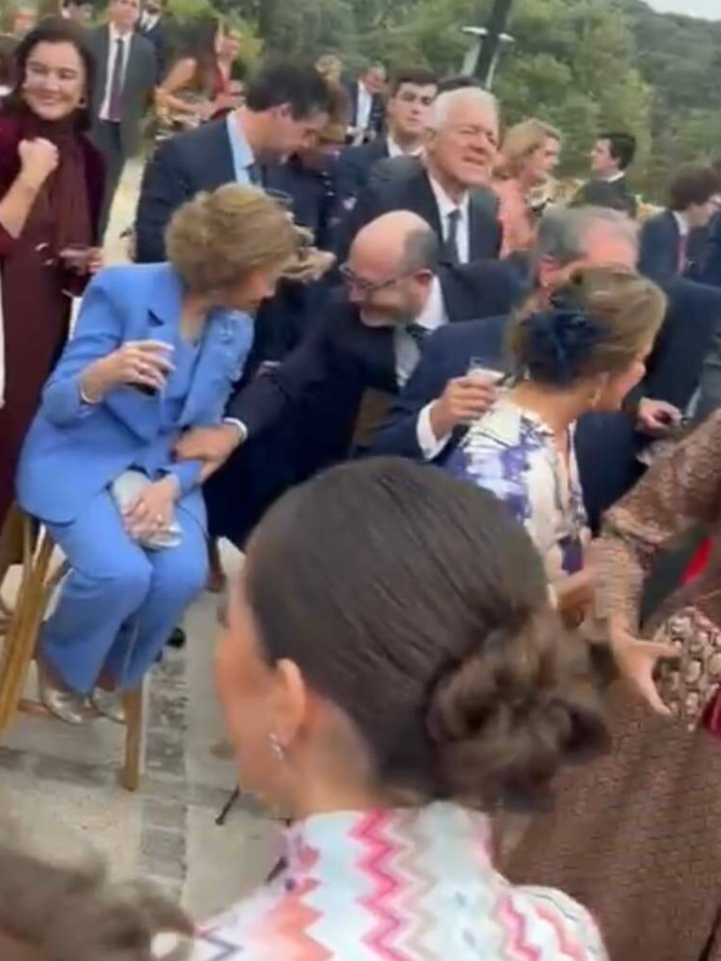 La reina Sofía, en la boda de Almeida. (Cortesía)
