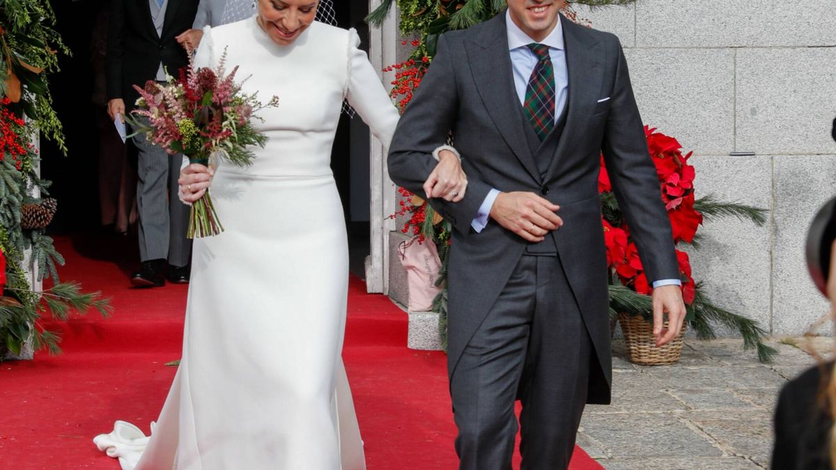 Todo lo que no vimos de la boda de Cristina Reyes: segundo vestido, Vargas con collarín y más