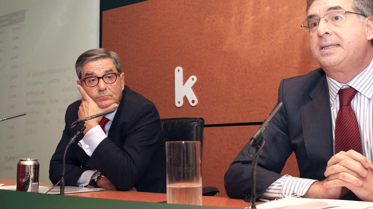 El PNV se enfrenta a Linde por obligar a las cajas vascas a vender el 51% de Kutxabank
