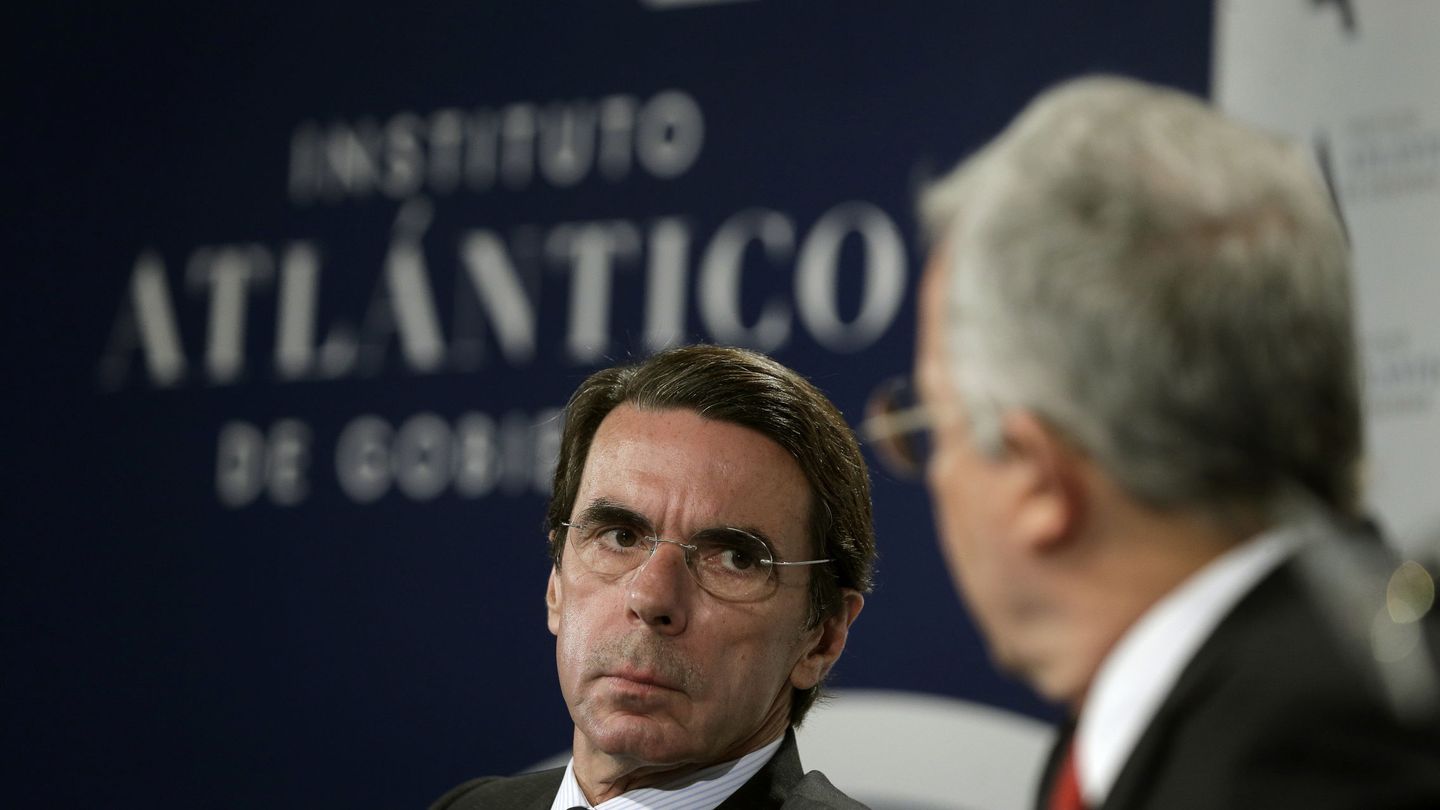 Aznar trató de importar este modelo en su primer gobierno. (EFE)