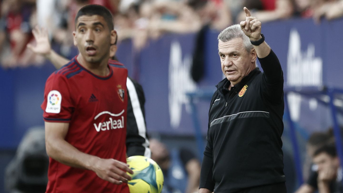El entrenador del RCD Mallorca, Javier Aguirre. (EFE/Jesús Diges)