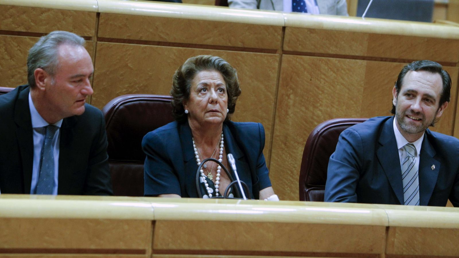 Foto: Los senadores del PP: el expresidente de la Comunidad Valencian Alberto Fabra; la exalcaldesa de Valencia Rita Barberá, y el expresidente balear José Ramón Bauzá. (EFE)