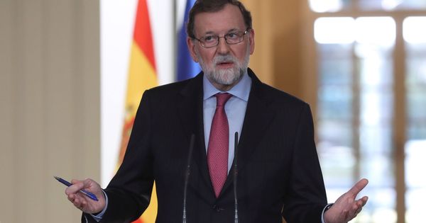 Foto: Rajoy en la rueda de prensa tras el Consejo de Ministros. (EFE)