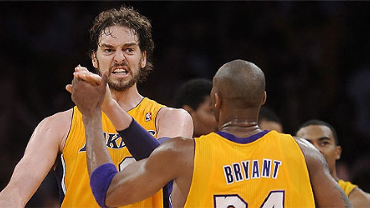 Kobe asegura que las nuevas "piezas" de los Lakers "encajan muy bien juntas"