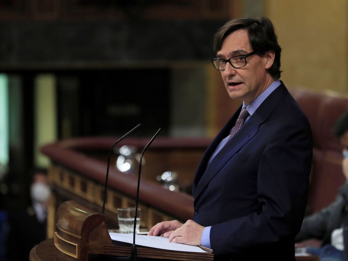 Foto: El ministro de Sanidad, Salvador Illa, comunica este jueves al pleno del Congreso la declaración del estado de alarma en Madrid. (EFE)