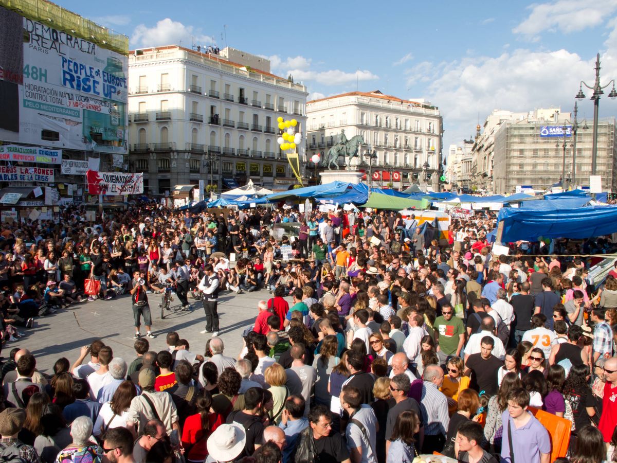 Foto: Protestas en la Puerta del Sol el 15 de mayo de 2011.