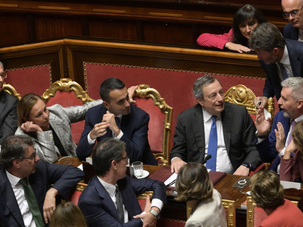 Foto: El primer ministro italiano, Mario Draghi, en el Senado (EFE/Claudio Peri)