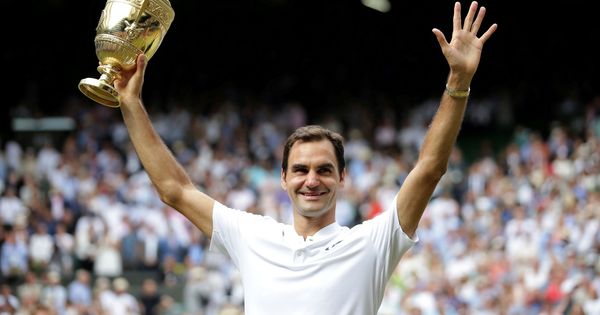 Foto: Roger Federer, tras ganar la final de Wimbledon. (Reuters)