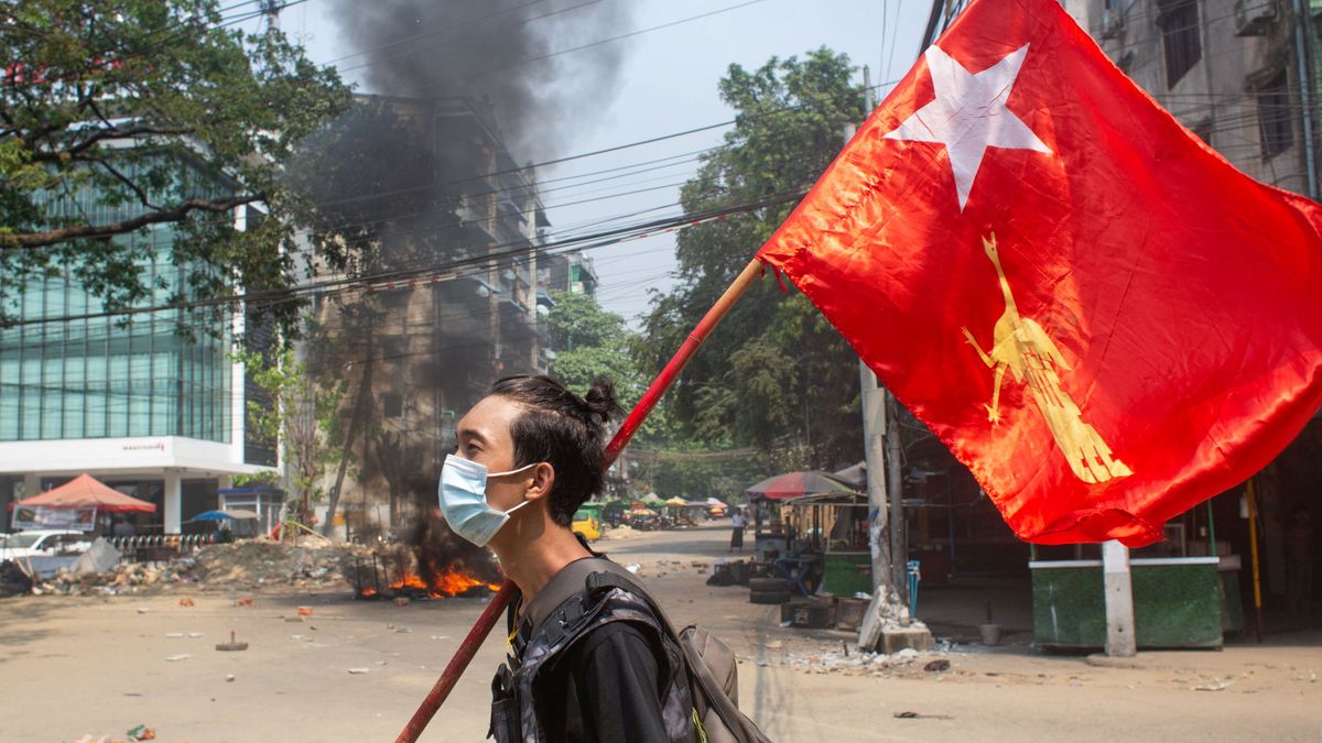 Aumenta la represión en Myanmar: más de 90 fallecidos en las protestas contra los militares