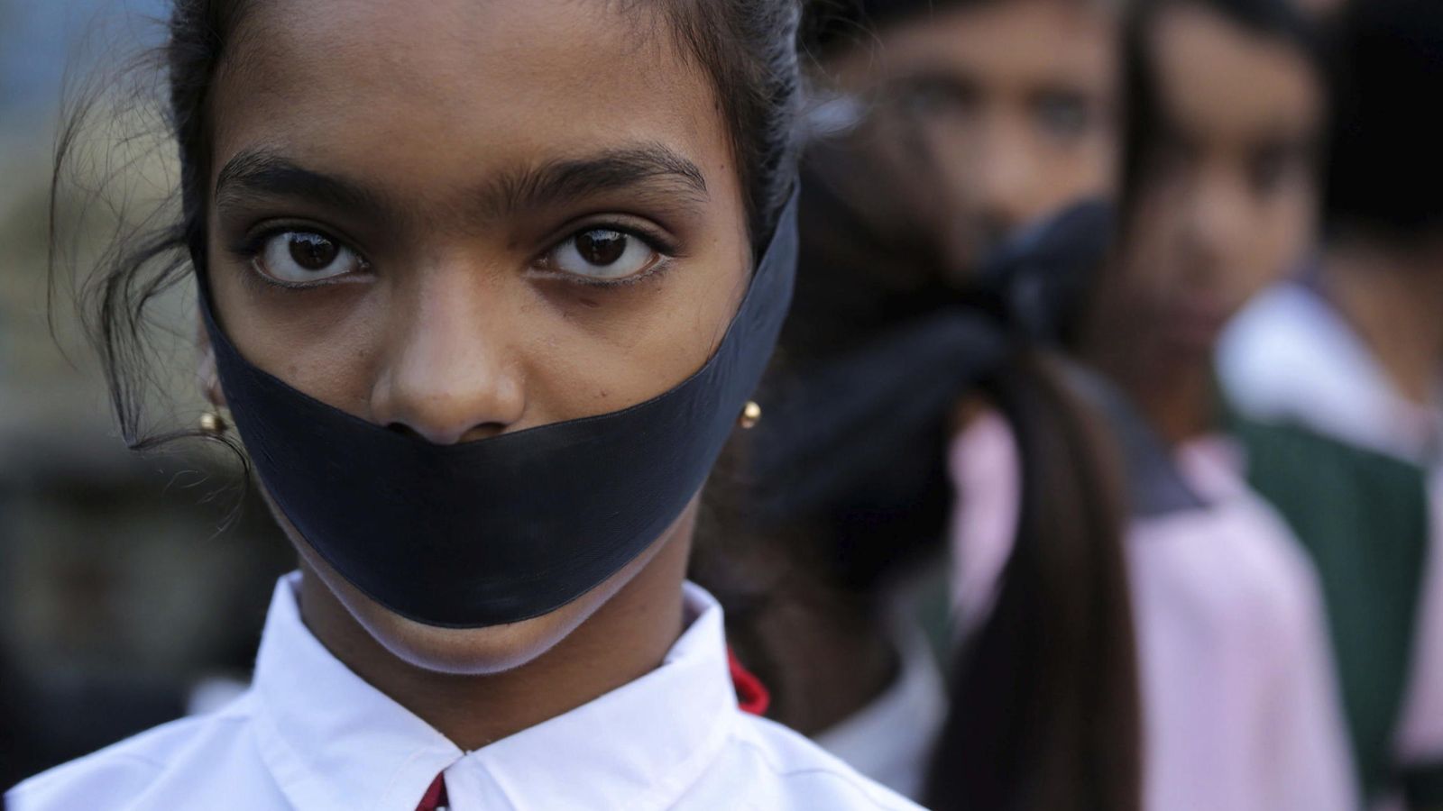 Foto: Vigilia tras la violación de una monja durante un robo en la India. (EFE)