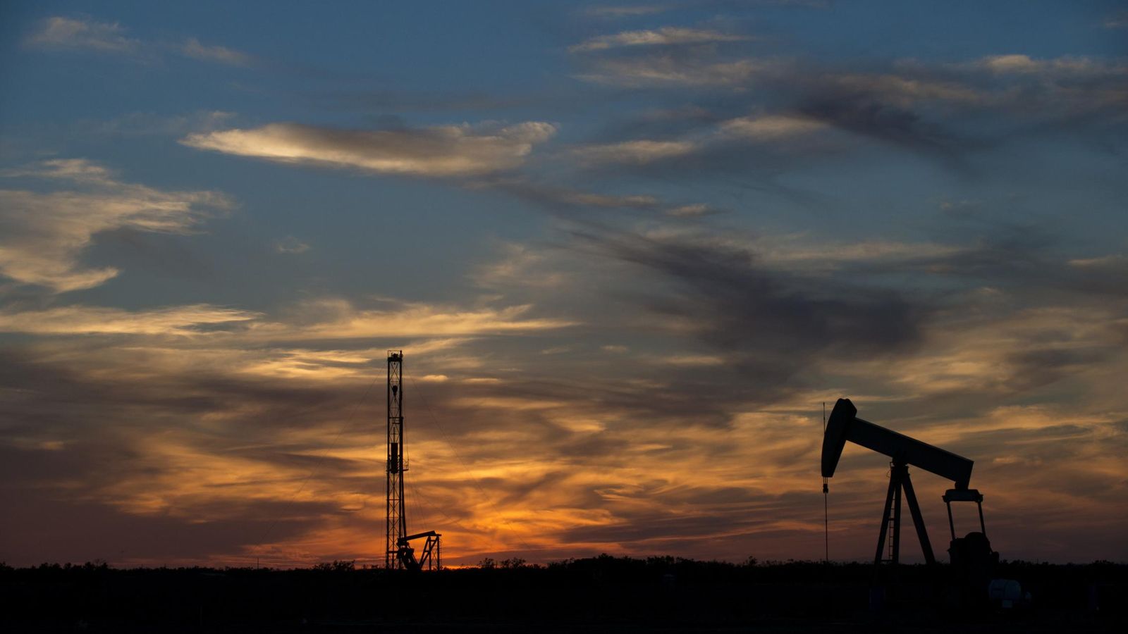Foto: Imagen de una extracción de petróleo en Estados Unidos. (Reuters)