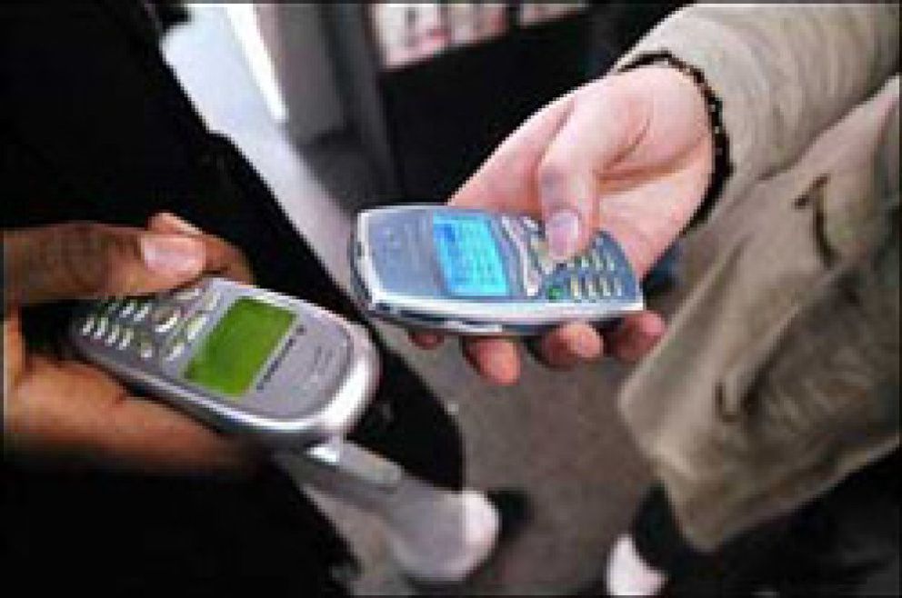 Foto: El fin de los SMS: las aplicaciones para 'smartphones' ganan terreno