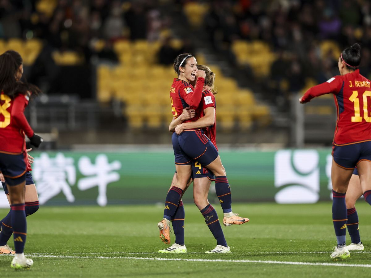 Foto: Aitana Bonmati celebra uno de sus goles frente a Costa Rica. (EFE/EPA/RITCHIE B. TONGO).