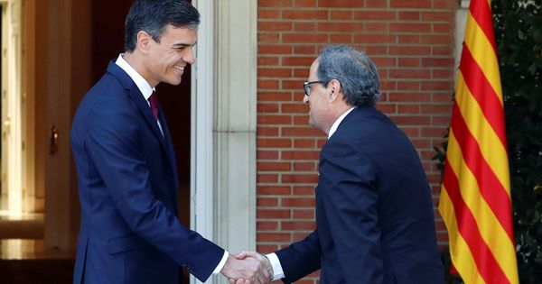 Foto: El presidente del Gobierno Pedro Sánchez y el 'president' de la Generalitat Quim Torra. (EFE)