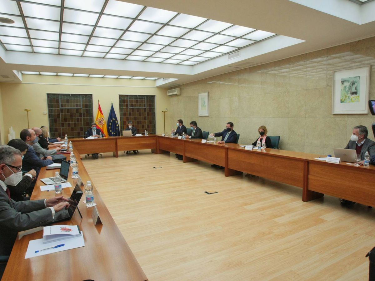 Foto: Imagen de la reunión de la mesa de diálogo social. (Ministerio de la Seguridad Social)