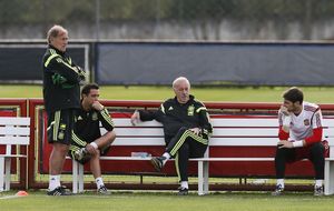 Vicente, Iker, Xavi… Tiempos de abdicar en la Selección Española