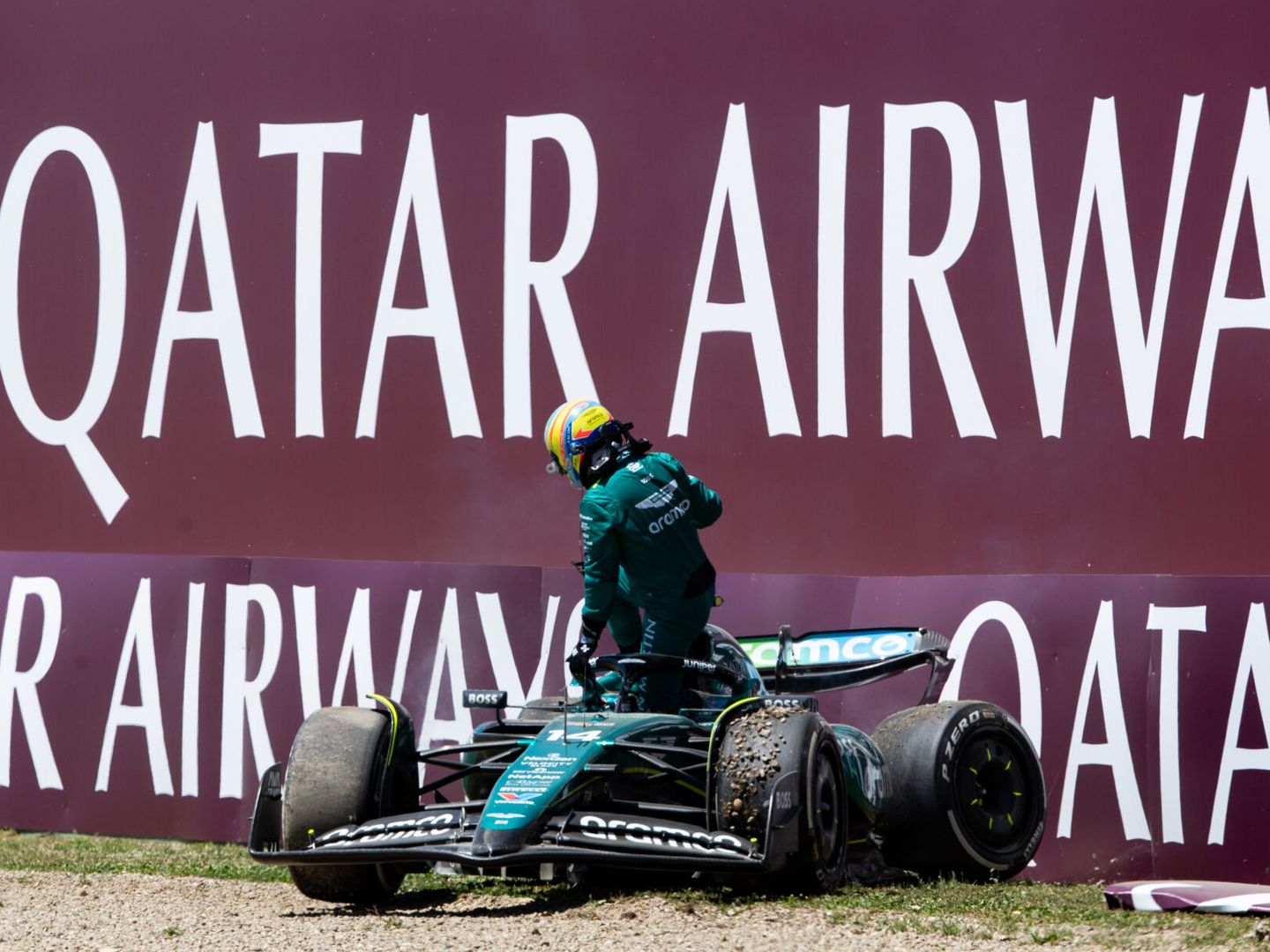 Alonso, tras su accidente en Imola. (AFP7)