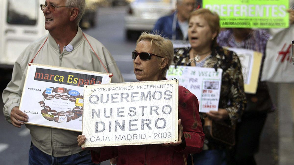 El defensor del pueblo abronca al perito que atacó a los 'listillos' preferentistas de Bankia