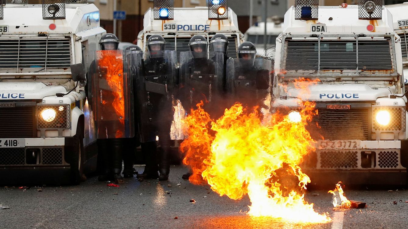 Foto: Protestas en Belfast, Irlanda del Norte. (Reuters)